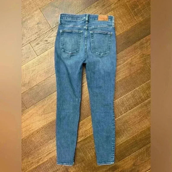 Madewell 9" Mid-Rise Skinny Jeans - Picture 7 of 12
